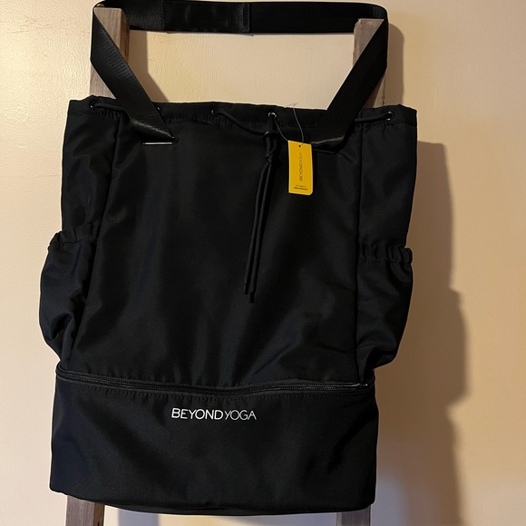 Beyond Yoga Handbags - Beyond Yoga NWT convertible gym bag in black